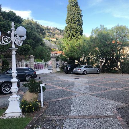 Appartamento Nella Torre غريمالدي المظهر الخارجي الصورة